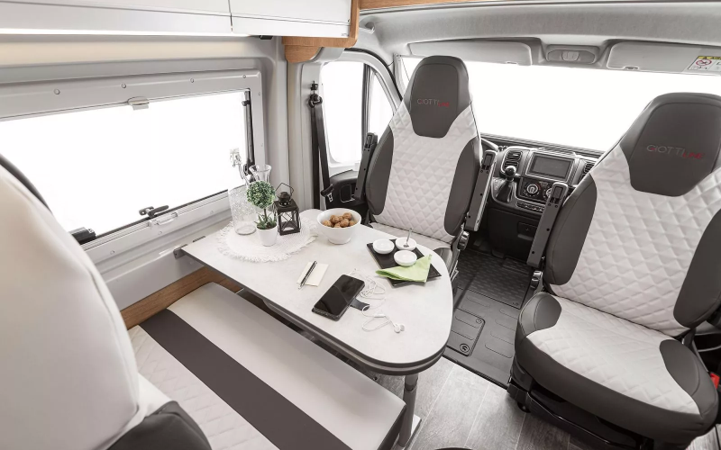 GiottiVan 60B 7 ALQUILER FURGONETAS CAMPER